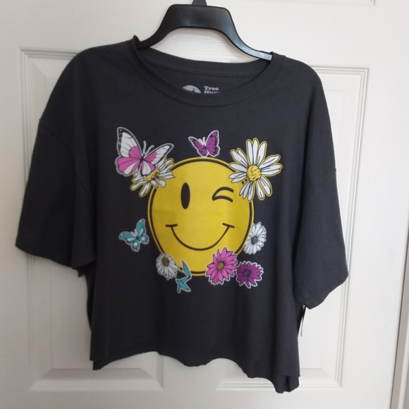 Tree Hugger Nation Ladies Tee-shirt - Picture 1 of 6